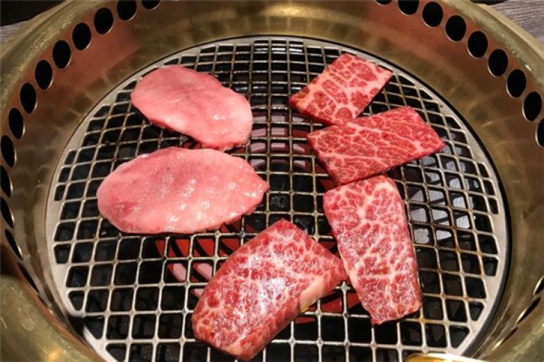 薪火烧肉源之屋